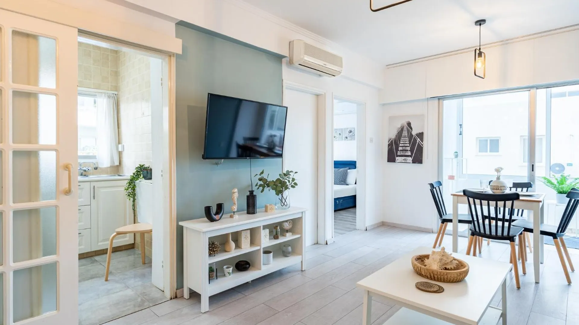 Amaracus 1-Bedroom In Larnaca 0*,  Chypre
